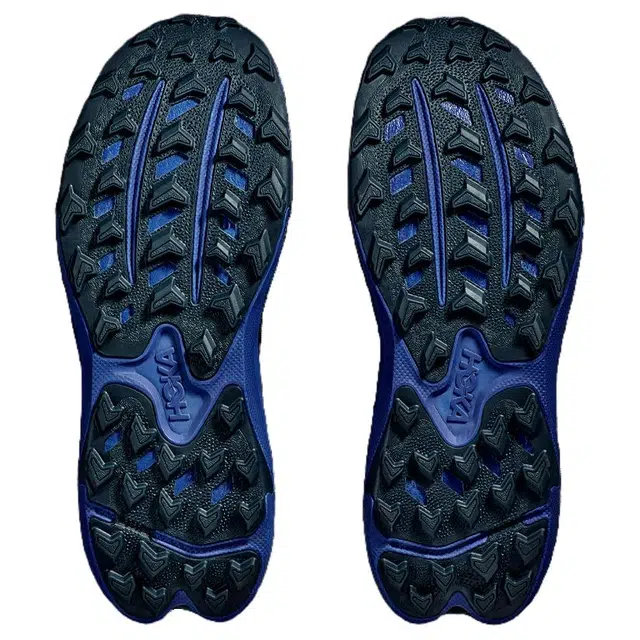 HOKA ONE ONE