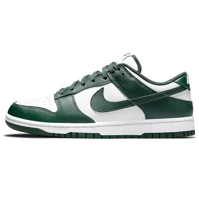 Nike Dunk Low Retro "Varsity Green"