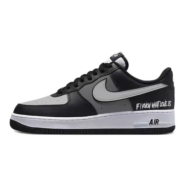 Nike Air Force 1 "Panda"