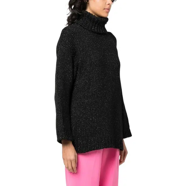 RED VALENTINO