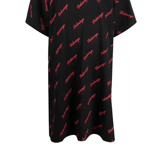 Balenciaga SS22 LogoT