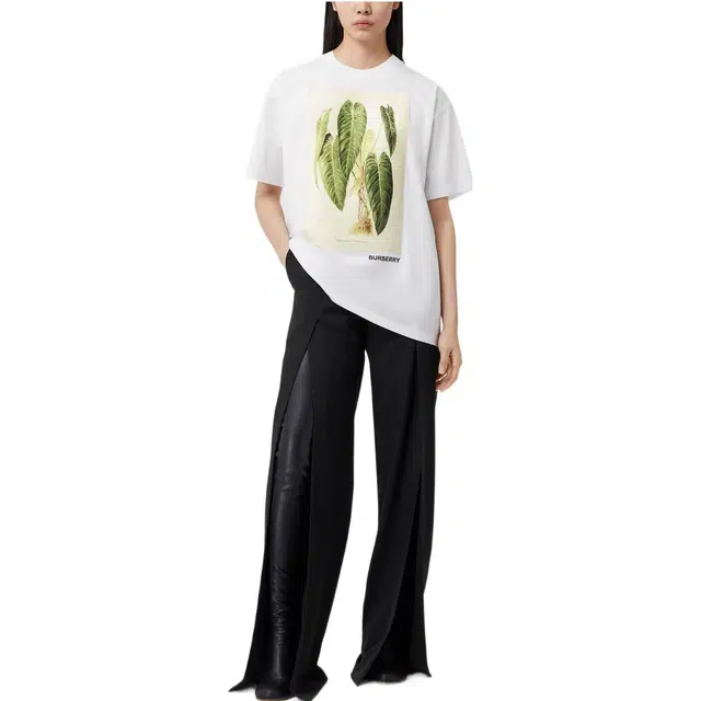 Burberry SS22 T