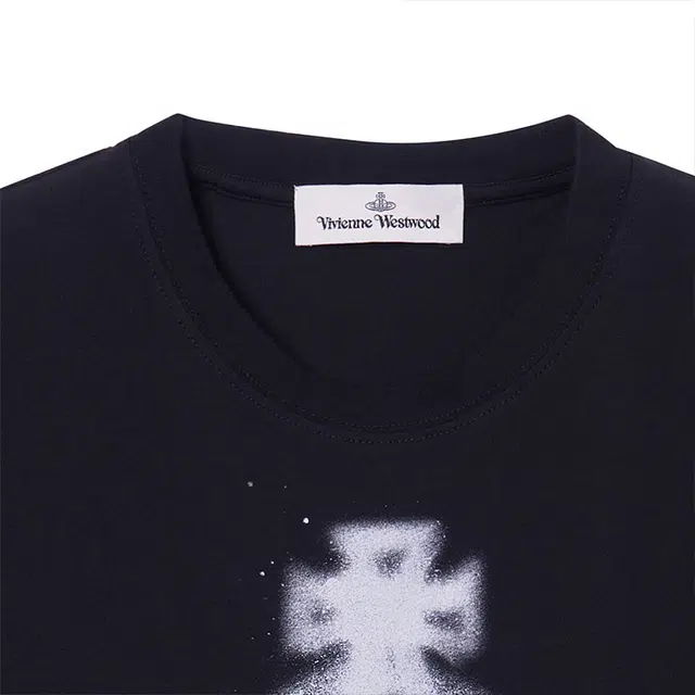 Vivienne Westwood SS23 T