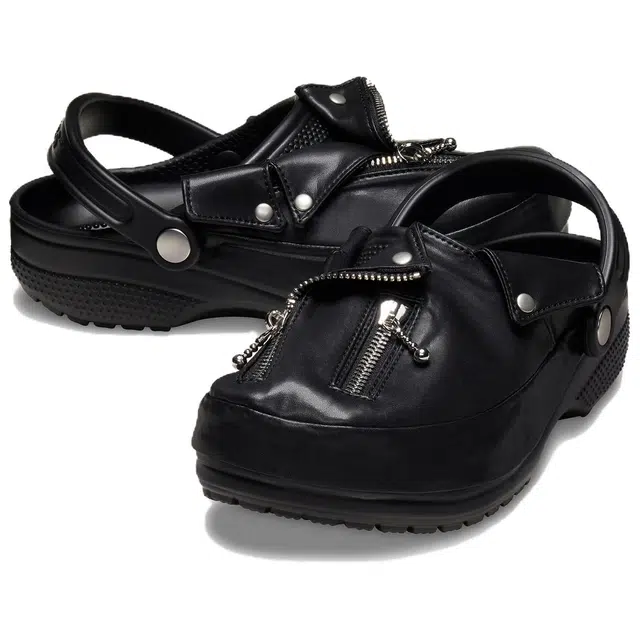 beams x Crocs Classic clog