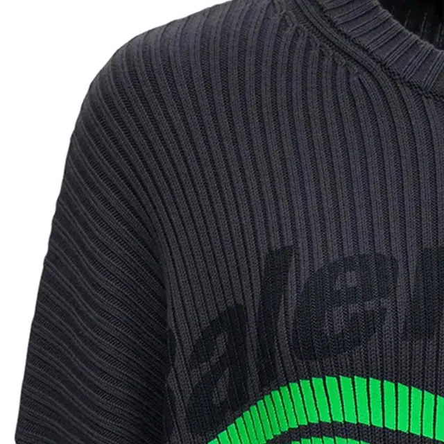 Balenciaga FW21 Logo