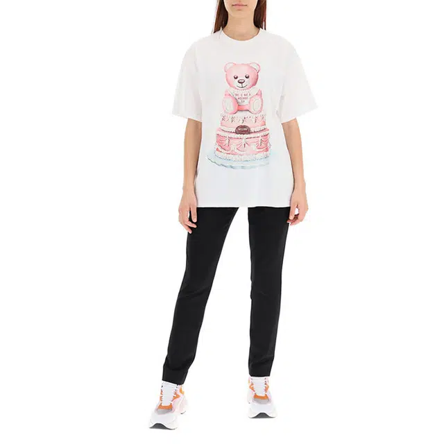 MOSCHINO T