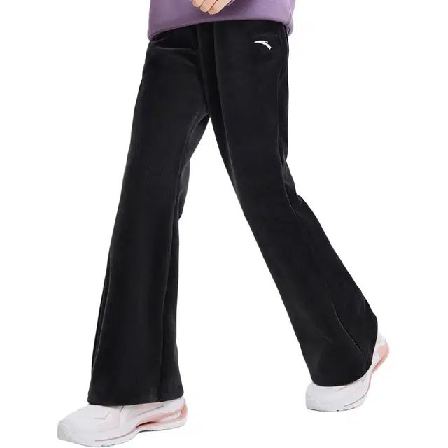 安踏儿童 户外休闲保暖舒适喇叭长裤 梦幻黑 青少年