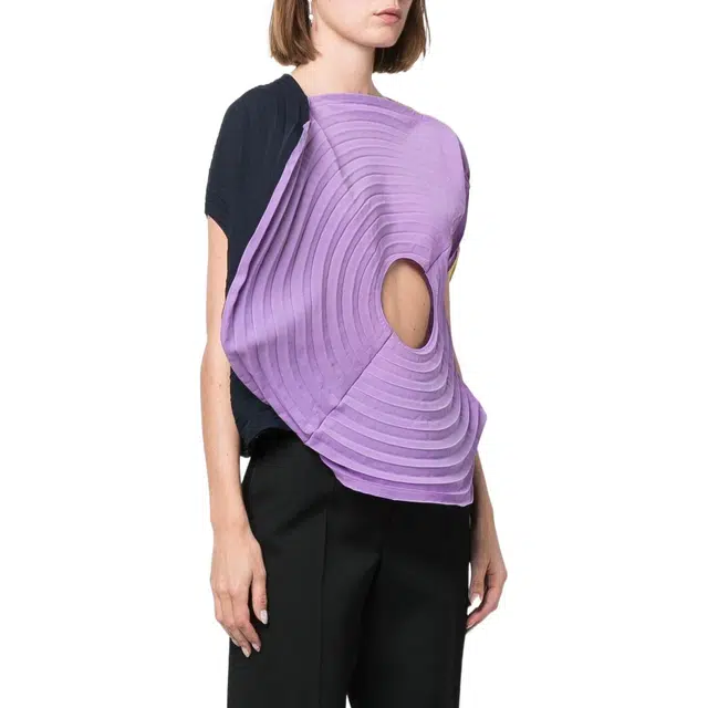 ISSEY MIYAKE SS22
