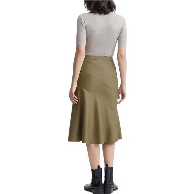 THEORY FW22