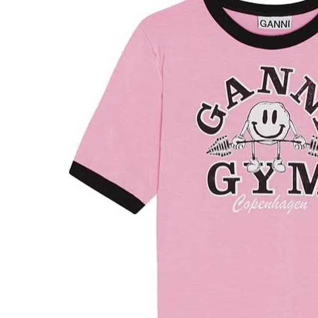 GANNI T