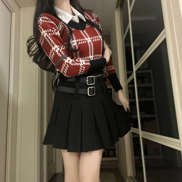花山家的猫 舒适细腻柔和长袖短款格纹毛衣休闲半身裙制服 女款