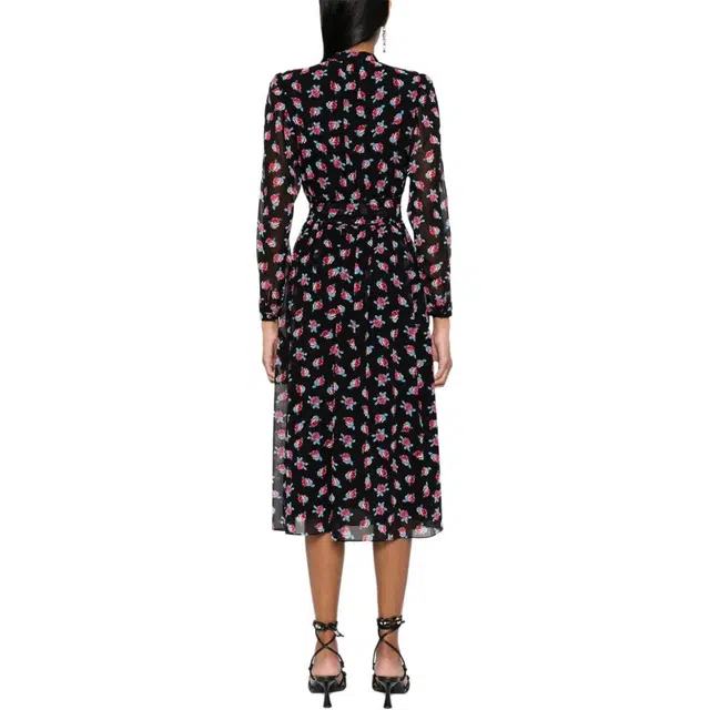 DIANE VON FURSTENBERG V
