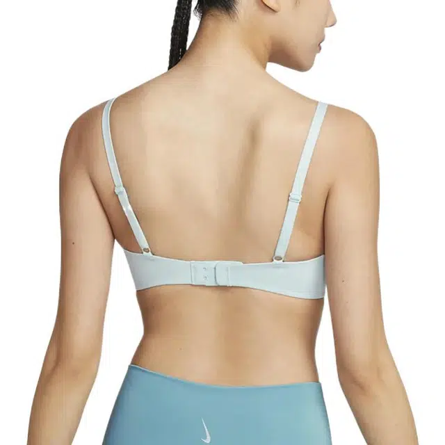 Nike Alate Minimalist