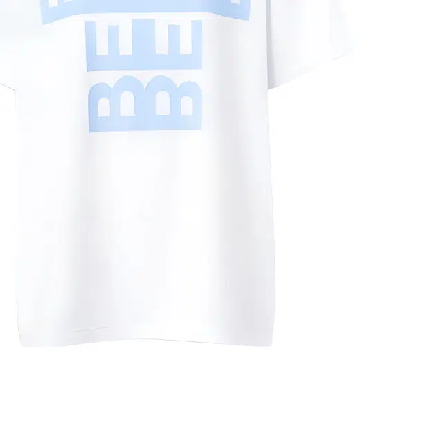 Burberry SS22 T
