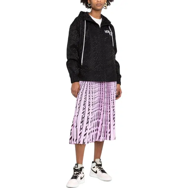 VERSACE SS22 Logo