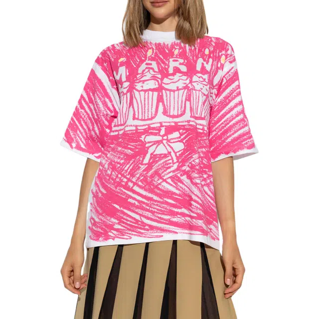MARNI T