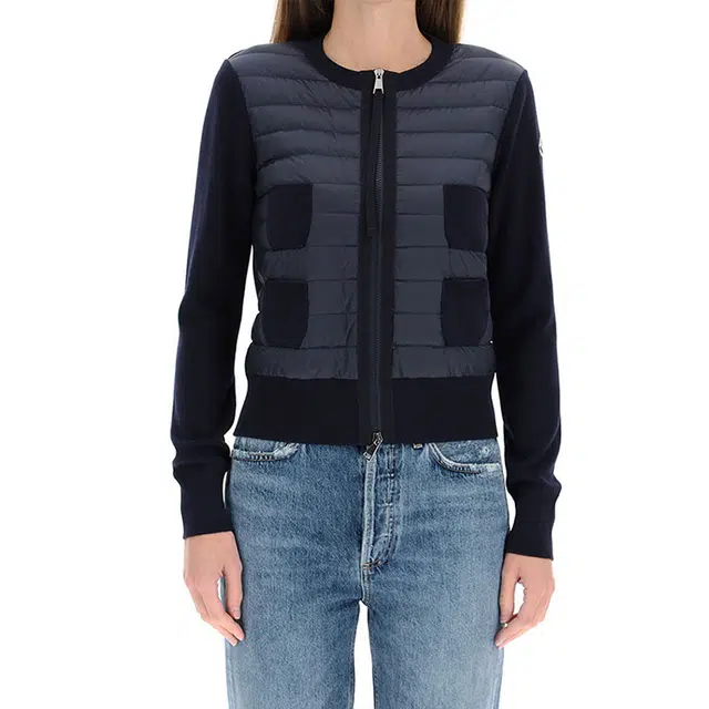 Moncler FW21 Logo