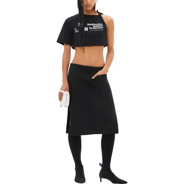 COURREGES T