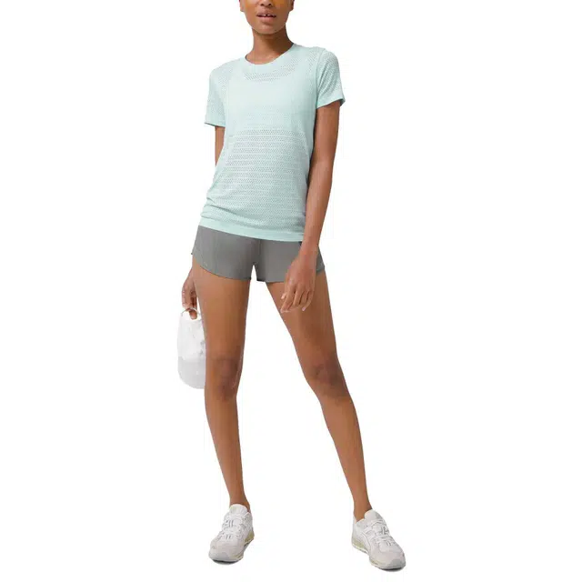 lululemon BreezeBy T
