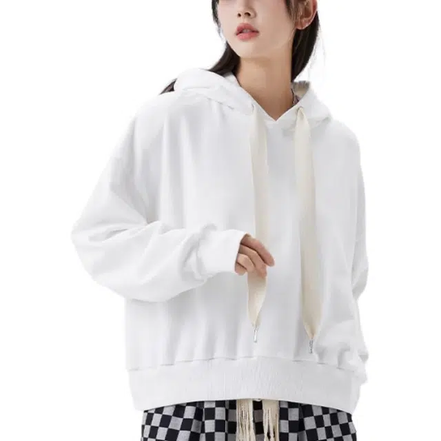 2(X)IST FW24