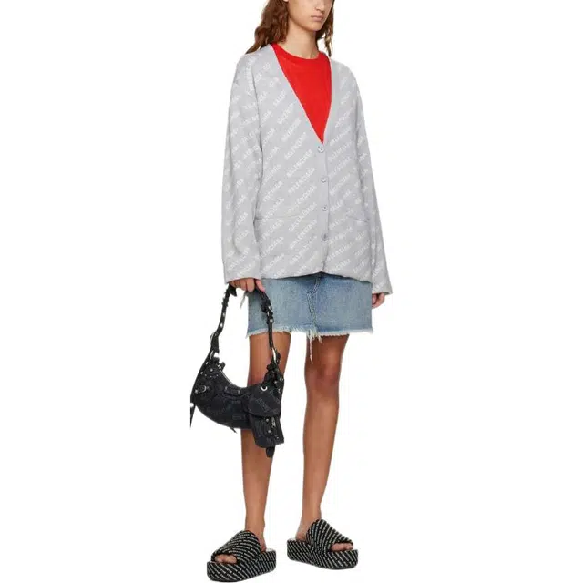 Balenciaga FW22 V