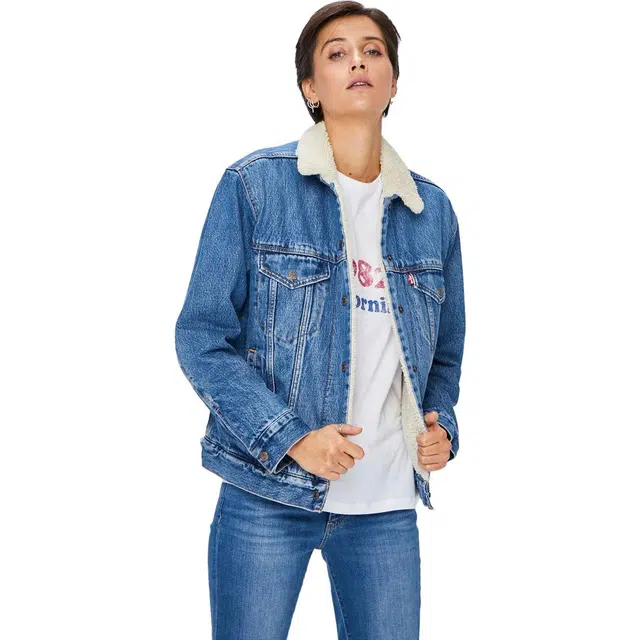 Levis