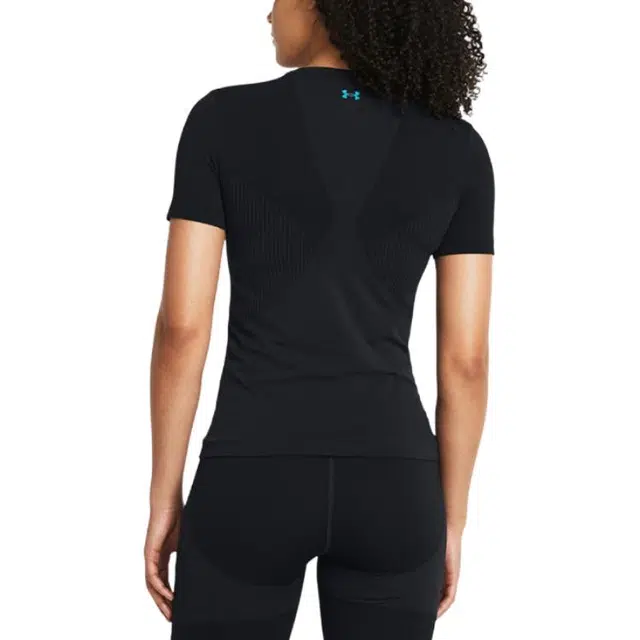 Under Armour T