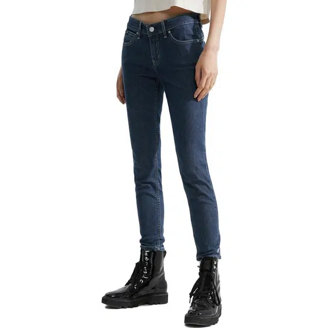 CKCalvin Klein