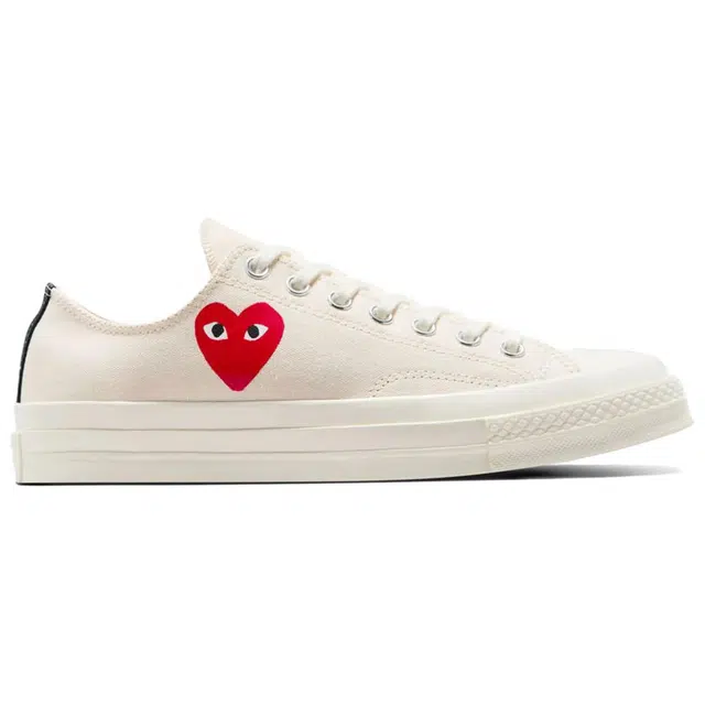 PLAY Comme des Garons x Converse Chuck 70