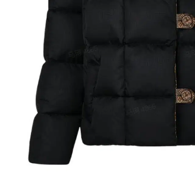 LOUIS VUITTON FW22 Logo