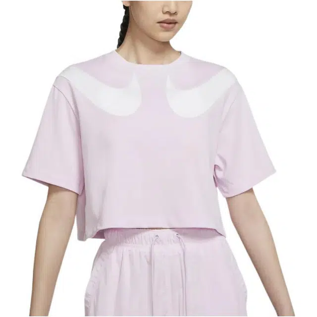 Nike SS22 Sportswear Swoosh LogoT