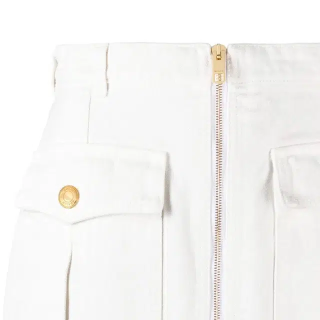 BALLY Logo