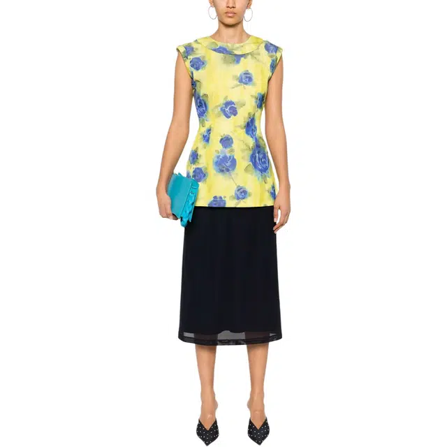MARNI T