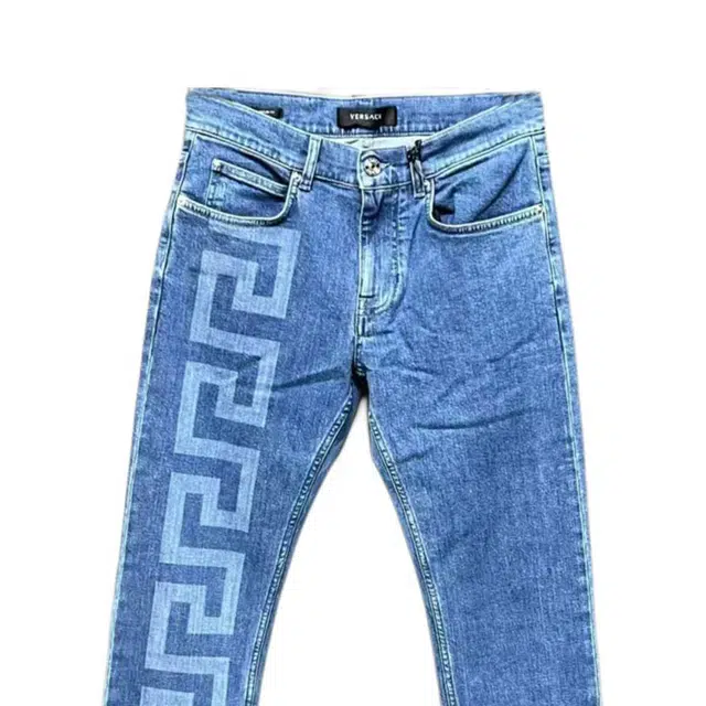 VERSACE FW24 Logo