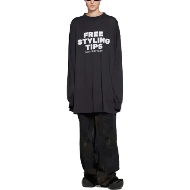 Balenciaga SS23 T