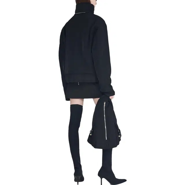 DION LEE