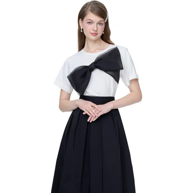 TAMMY TANGS T