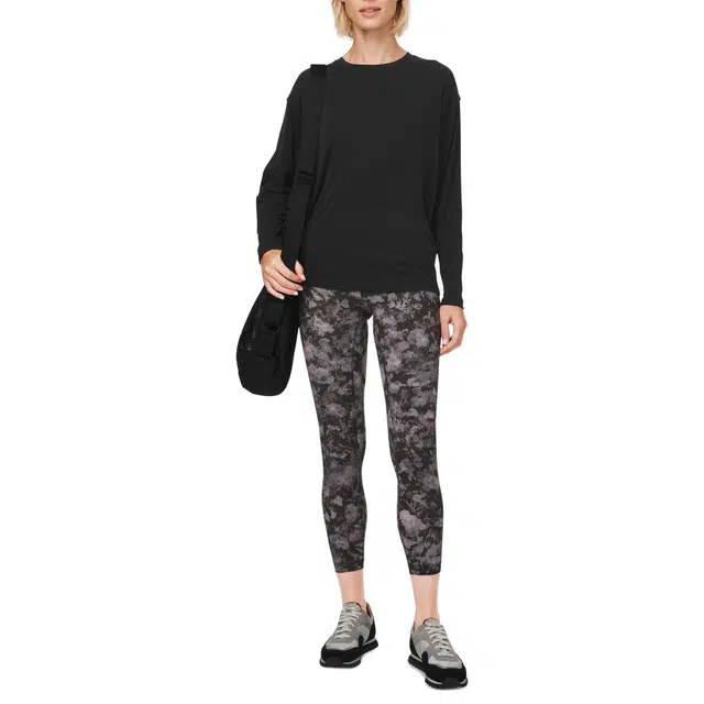 lululemon T