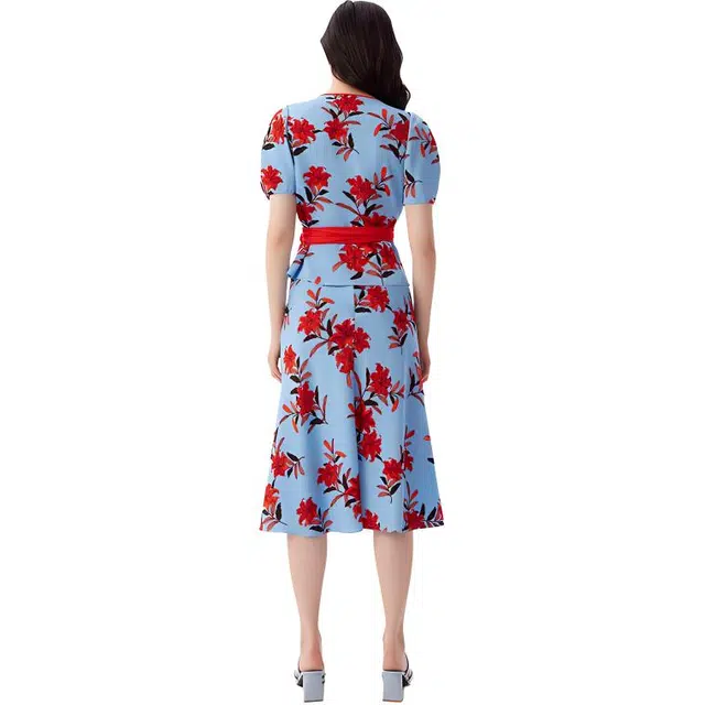 DIANE VON FURSTENBERG V