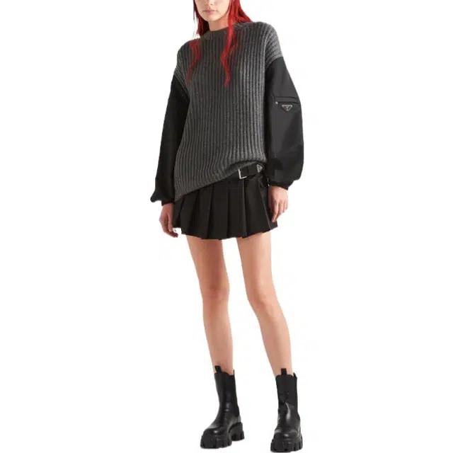 PRADA FW22 logo