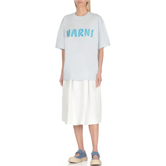 MARNI T