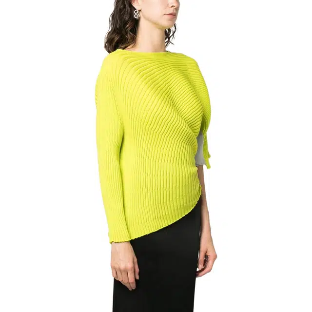 ISSEY MIYAKE SS23 T