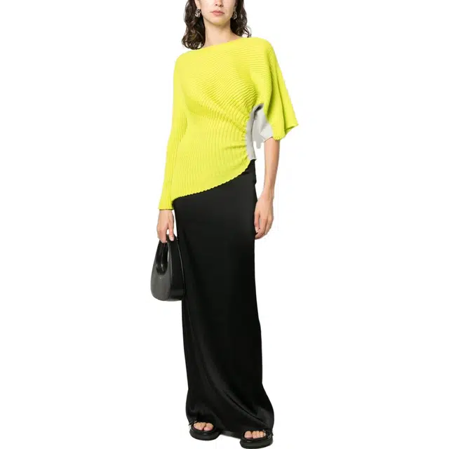 ISSEY MIYAKE SS23 T