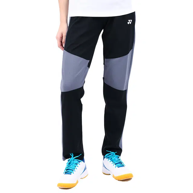 YONEX