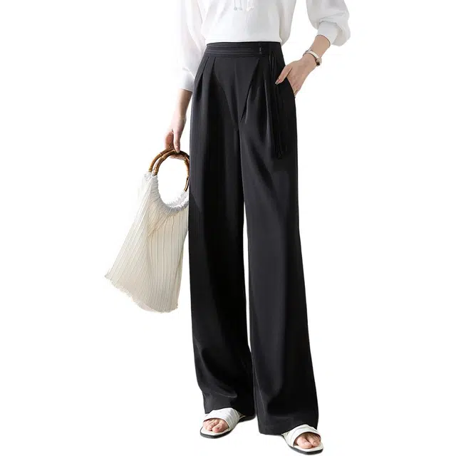 XWI SS24