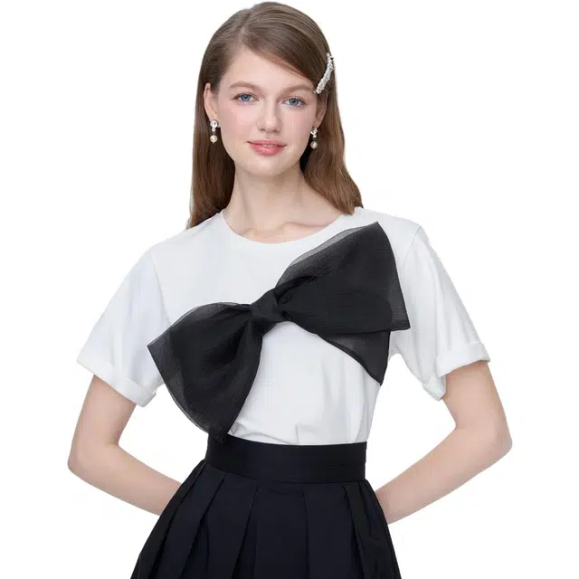 TAMMY TANGS T