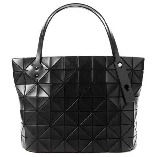 ISSEY MIYAKE Rock Matte hobo PVC