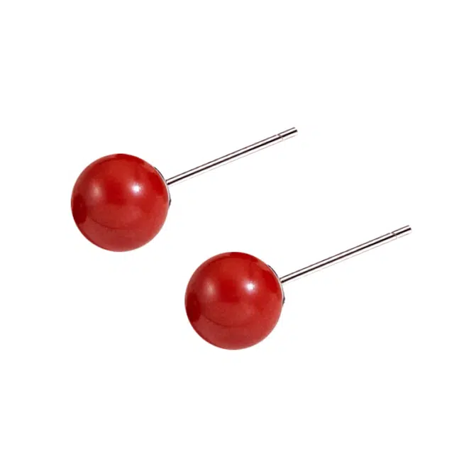 925