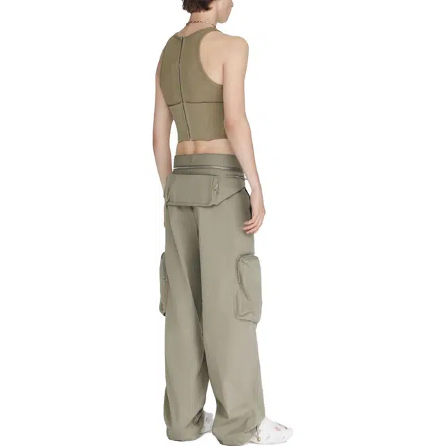 DION LEE