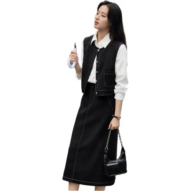 沫晗依美 纯色圆领单排扣直筒休闲套装 女款 黑色